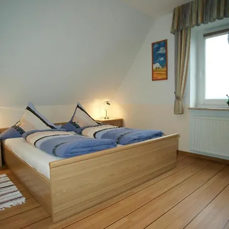 Appartement In Neue Tiefe Mit Terrasse, Garten Und Grill *